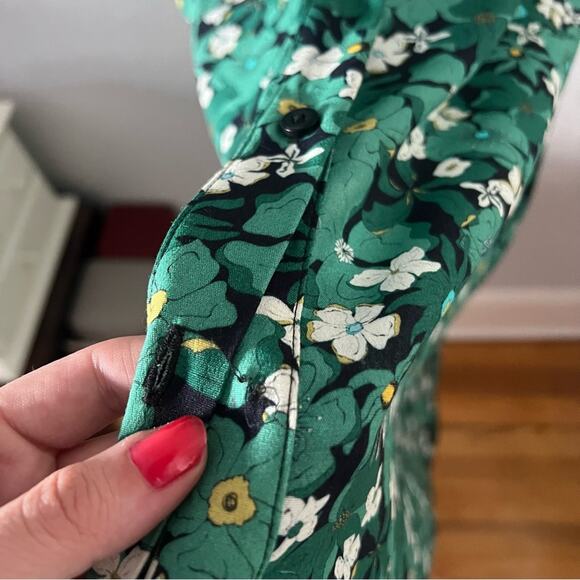 The Kit. Cobie Midi Shirtdress in Green Primrose - Picture 9 of 11